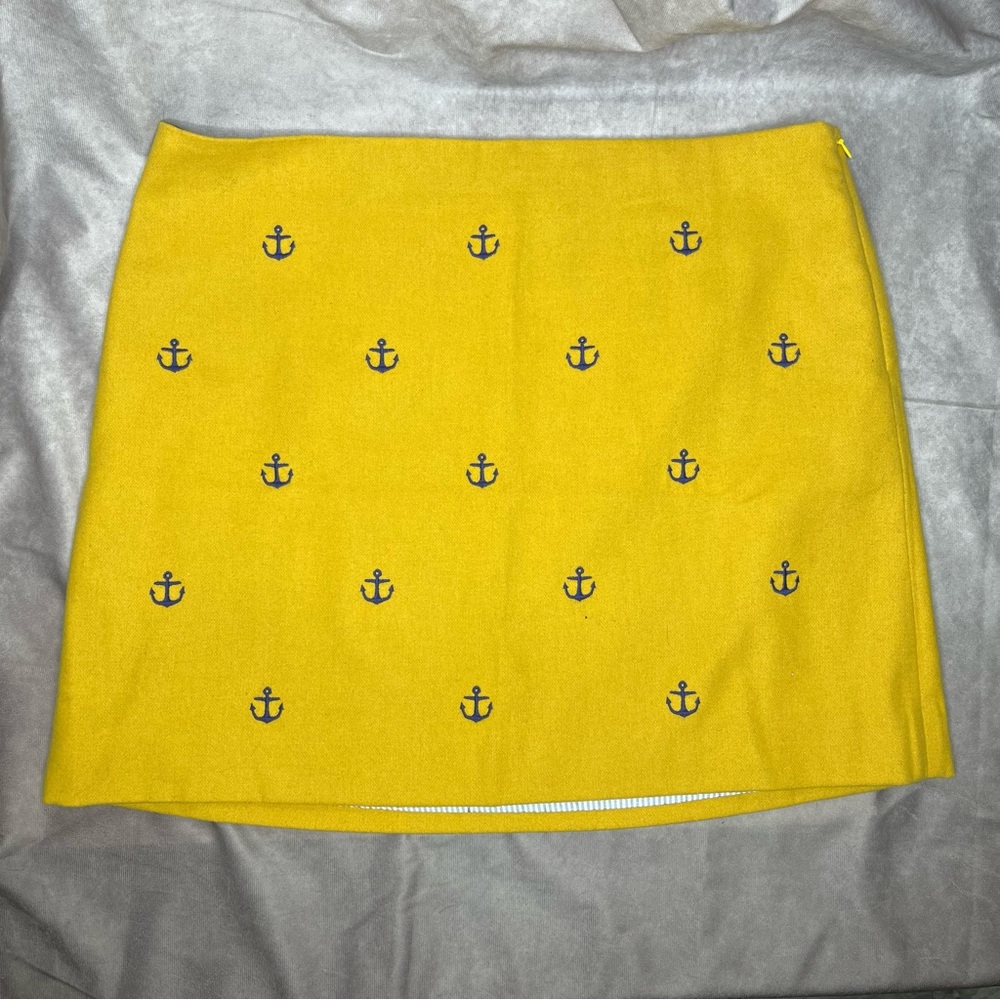 Vineyard Vines Yellow Mini Skirt with Anchor Design Wool Blend